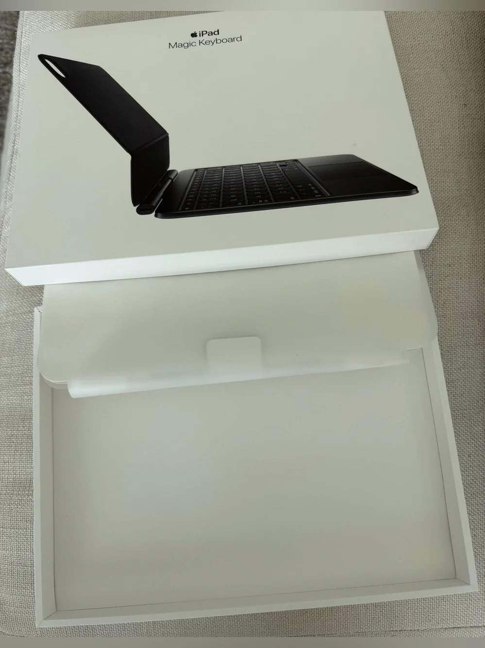 Apple iPad Magic Keyboard - Black EMPTY BOX